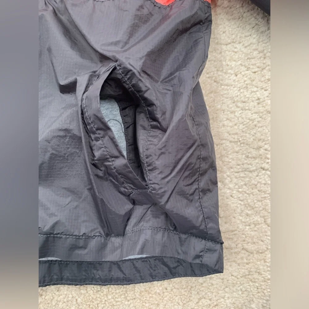 Old Navy Size 4T Lightweight Rain Coat Windbreaker Jacket